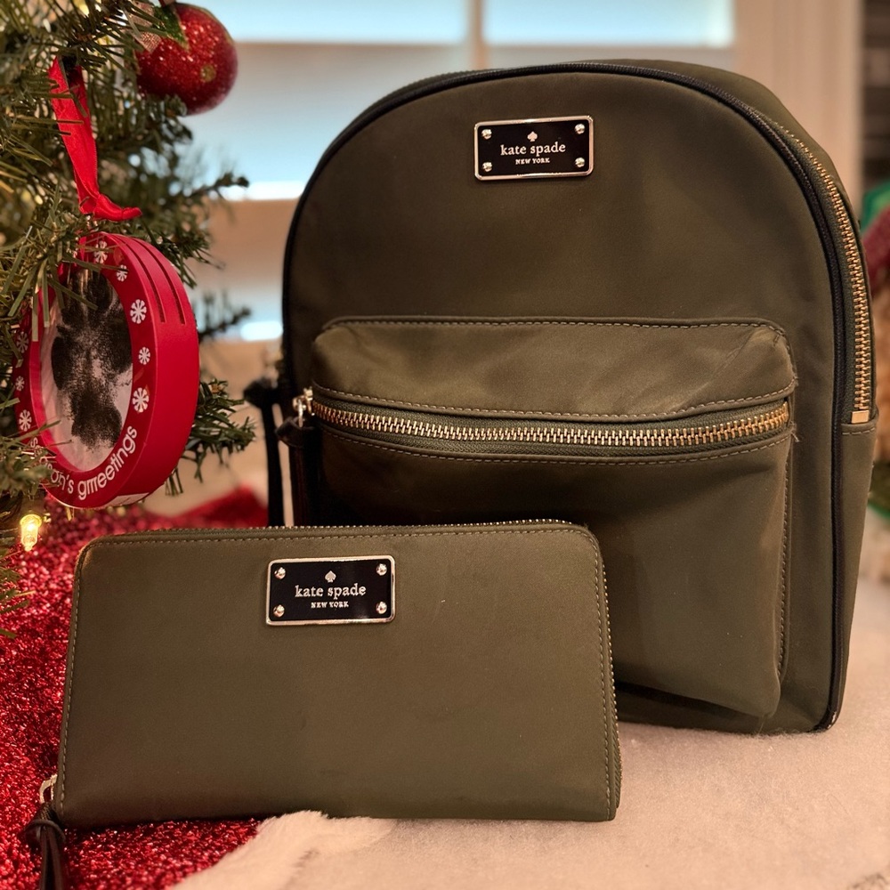 Chic Green Backpack and Wallet Combo